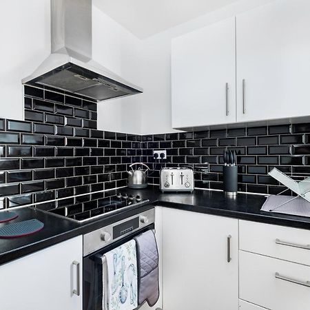 Meersbrook Luxury 2 Bedroom Apartment Sheffield Esterno foto